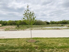 5474 N Colburn Ct in Bel Aire, KS - Building Photo - Building Photo