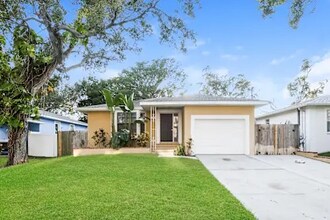 7513 OBrien St in Tampa, FL - Building Photo - Building Photo