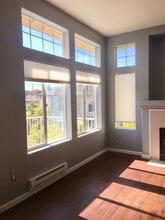 14740 SW Sandhill Loop in Beaverton, OR - Building Photo - Building Photo