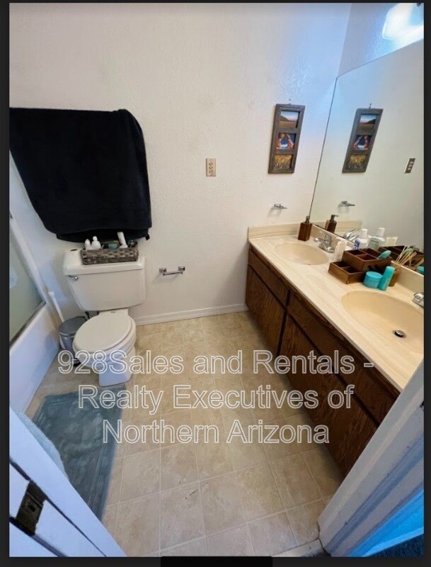823 W Birch Ave in Flagstaff, AZ - Building Photo - Building Photo