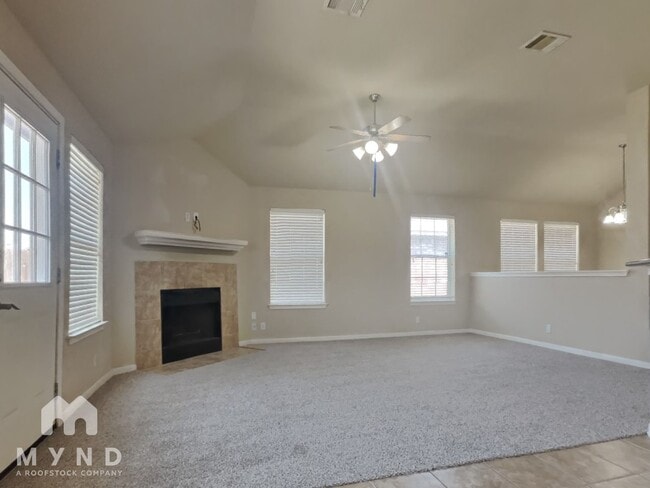 18729 Leigh Ln in Pflugerville, TX - Building Photo - Building Photo