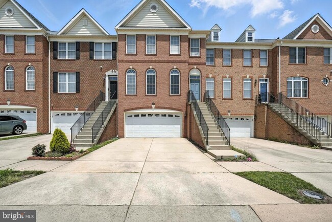property at 25899 Kirkwood Square