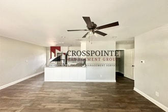 300 Pecan St in Gilmer, TX - Building Photo - Building Photo