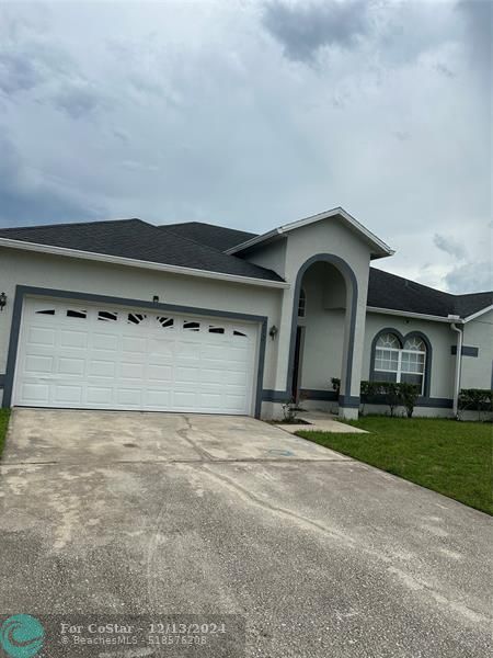 212 Abbotsbury Dr in Kissimmee, FL - Building Photo