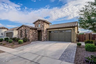 2813 W Minton St in Phoenix, AZ - Building Photo - Building Photo