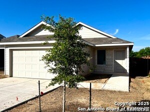 10642 Nye Pass in San Antonio, TX - Building Photo