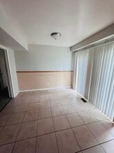 12 Ember Ln in Willingboro, NJ - Building Photo - Building Photo