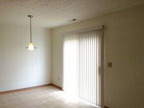 7474 Heaton Cir in Maineville, OH - Building Photo - Building Photo