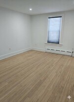 2814 Weeks Ave in Oceanside, NY - Building Photo