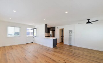 223 Avenida De La Grulla in San Clemente, CA - Building Photo - Building Photo