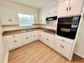 2474 Barnes Crossing Rd in Saltillo, MS - Building Photo - Building Photo