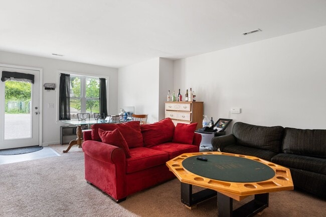 1313 Giles Rd in Blacksburg, VA - Building Photo - Building Photo