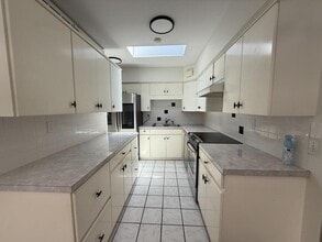 575 Belvedere Dr in Hot Springs, AR - Foto de edificio - Building Photo