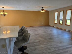 4146 Lor-Ron Ave in Kent, OH - Building Photo - Building Photo