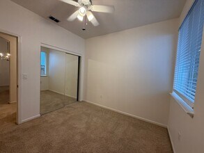 3697 Grand Point Ln in Elk Grove, CA - Building Photo - Building Photo