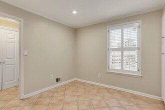 4821 Sangamore Rd in Bethesda, MD - Building Photo - Building Photo