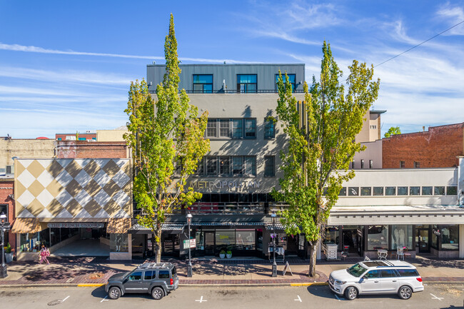 The Metropolitan Bldg in Salem, OR - Building Photo - Building Photo