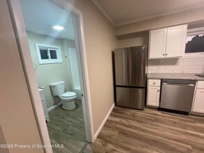 302 Vine St in Old Forge, PA - Building Photo - Building Photo