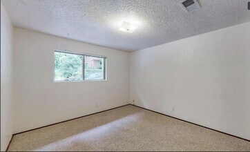 948 Shirley Blvd in Arcata, CA - Building Photo - Building Photo