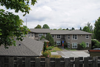 Vermont Springs Apartments in Portland, OR - Building Photo - Building Photo