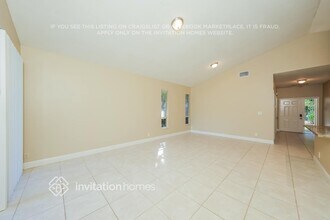 5105 Buchanan Rd in Delray Beach, FL - Foto de edificio - Building Photo