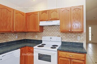5705 Lassies Way in Zephyrhills, FL - Building Photo - Building Photo