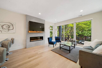 2110 W Washington Blvd in Chicago, IL - Building Photo - Building Photo
