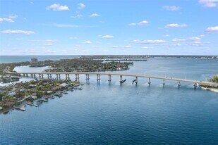 6191 Bahia Del Mar Blvd S in St. Petersburg, FL - Building Photo