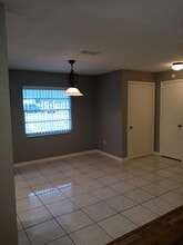 4653 Crescent Rd in Spring Hill, FL - Building Photo - Building Photo