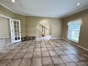 1704 Yaupon Valley Rd in West Lake Hills, TX - Building Photo - Building Photo