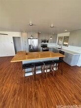 1541 Alencastre St in Honolulu, HI - Building Photo - Building Photo