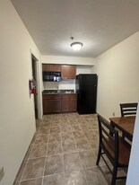 116 N Main St in Bridgewater, VA - Building Photo