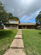 12316 Blue Water Dr in Austin, TX - Building Photo - Building Photo