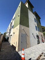 1627 E 92nd St in Los Angeles, CA - Building Photo