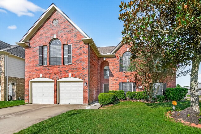 property at 8302 Cliffshire Ct