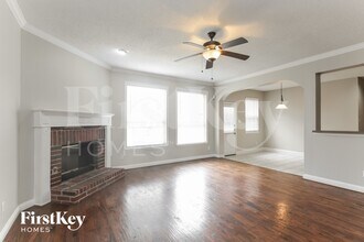 2506 Neptune Cir in Rowlett, TX - Foto de edificio - Building Photo