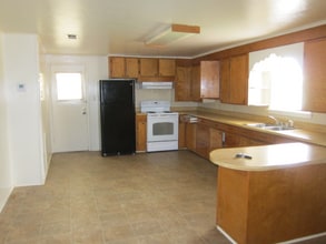 3587 FM 2208 in Longview, TX - Building Photo - Building Photo