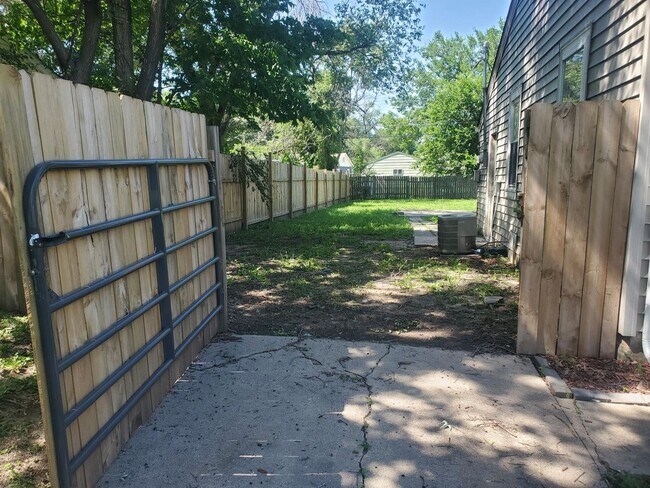 314 Grover Ave in Wichita, KS - Building Photo - Building Photo