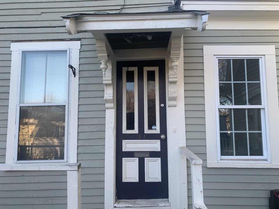 14 Preble St in Dover, NH - Building Photo