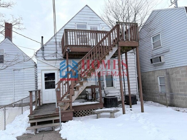 property at 202 E Missouri St