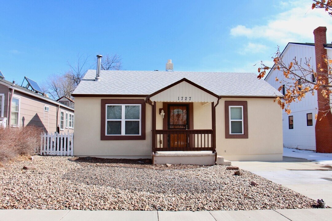 1727 N Wahsatch Ave in Colorado Springs, CO - Building Photo