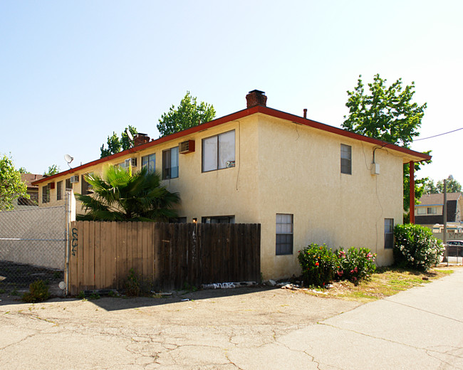 951 N Sacramento Ave in Ontario, CA - Building Photo - Building Photo