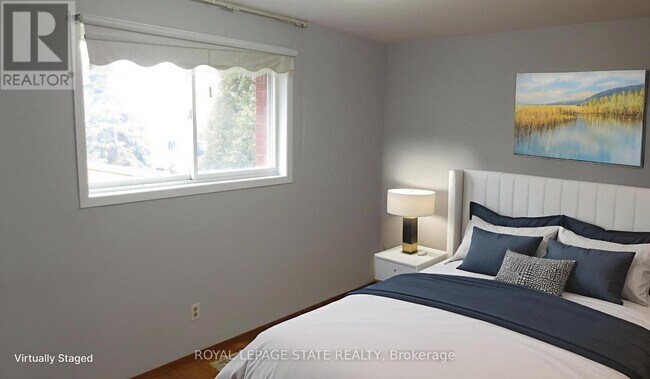 22 Catalina Dr in Hamilton, ON - Building Photo - Building Photo