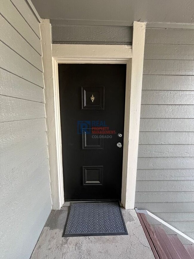 4400 S Quebec St in Denver, CO - Building Photo - Building Photo