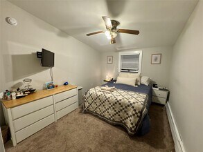69 Carleton Ave in East Islip, NY - Building Photo - Building Photo