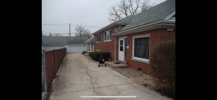 814 South La Grange Road, Unit Rear 2 in La Grange, IL - Building Photo - Building Photo