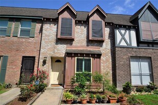 830 Threadneedle St in Houston, TX - Building Photo
