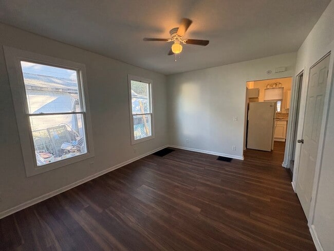 1027 Yale St in Akron, OH - Building Photo - Building Photo