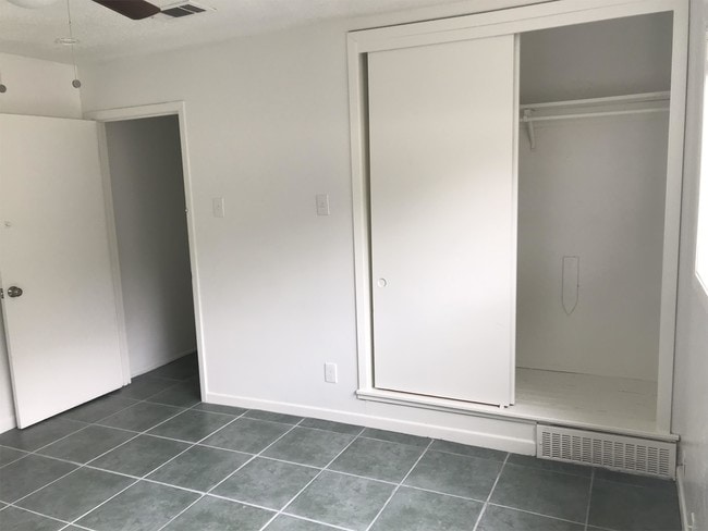 3105 Lourdes St in Dallas, TX - Building Photo - Building Photo