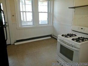 124 Berkshire St in Cambridge, MA - Building Photo - Building Photo